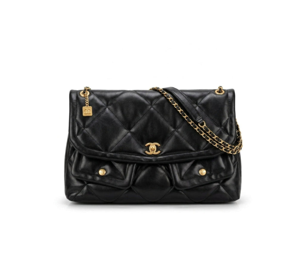 Chanel Maxi Handbag in Black Lambskin Leather Length 25 cm - Width 40 cm Mirorr Woman AP5678 Black