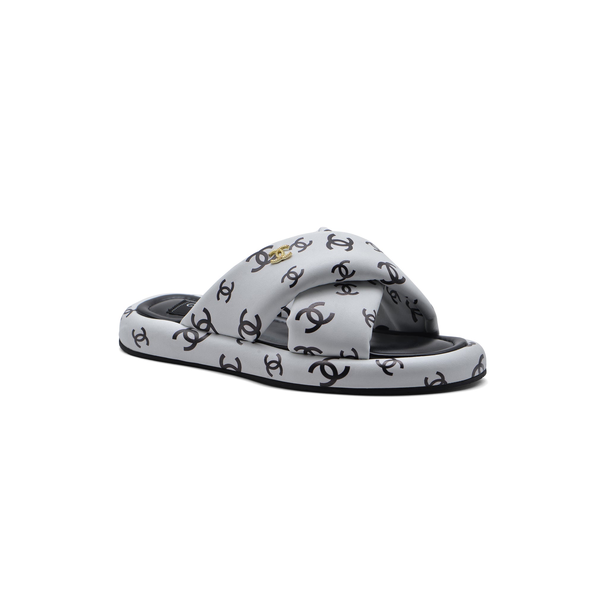 Chanel Puffy Flip Flops Puffy Leather Cross Slipper Woman 9803 White