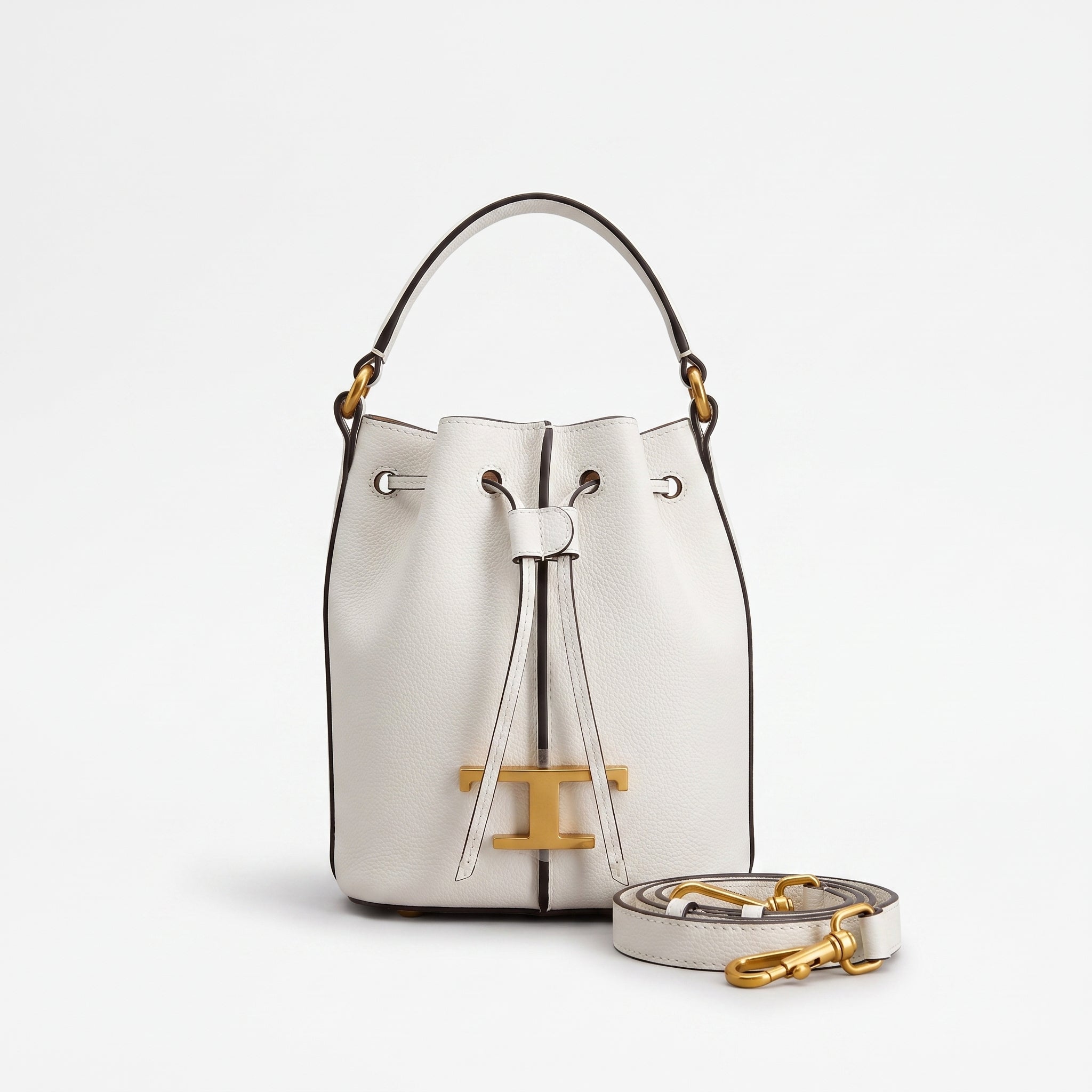 Tod's Bucket Bag with Charm – Dimensions: 20 cm (length) x 20 cm (width) Woman 8817 White