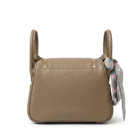 Hermès Etoupe Clemence Mini Bag Lindy 20 Gold Hardware Length 13 cm - Width 19 cm Mirror Woman H278 Khaki