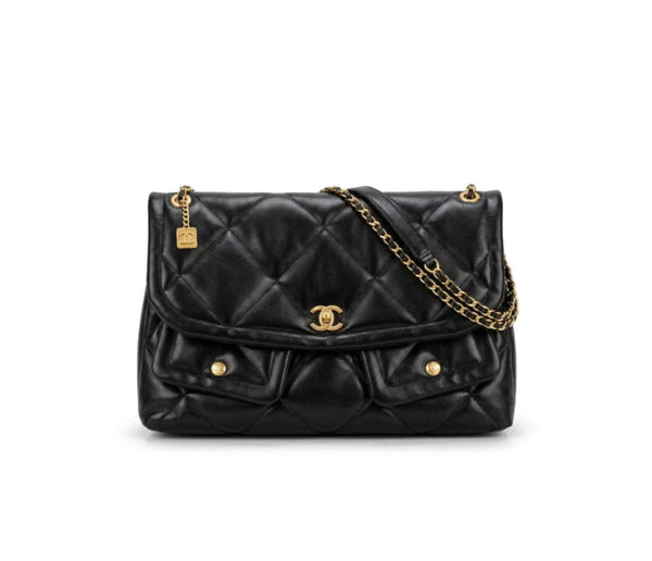 Chanel Maxi Handbag in Black Lambskin Leather Length 25 cm - Width 40 cm Mirorr Woman AP5678 Black
