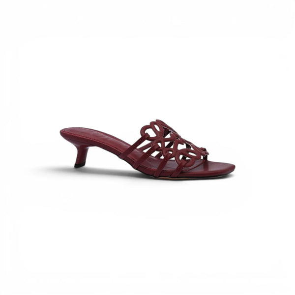 LOEWE Petal Anagram leather slides Anagram Woman 2508 Burgundy