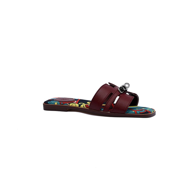 Hermès Giulia Oran Flat Sandals Plated Kelly Buckle Women H9-32 Burgundy