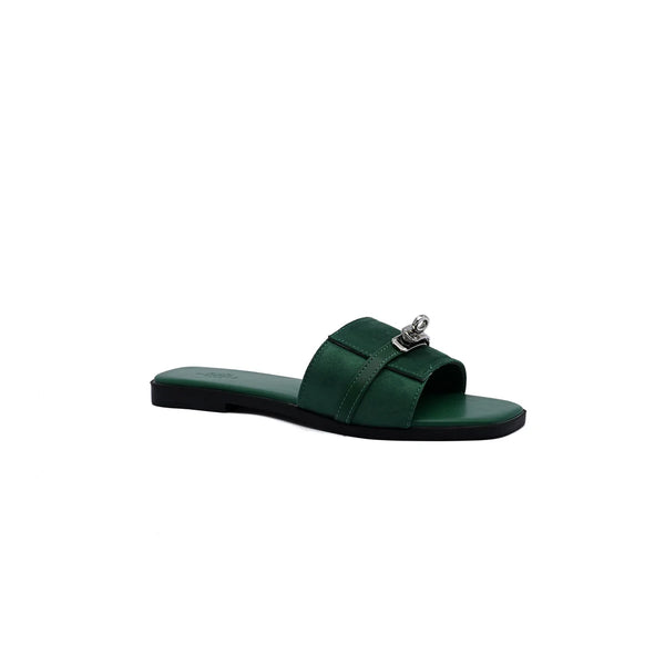 Hermes Giulia Sandal In Suede Goatskin And Calfskin With Iconic Palladium-Plated Kelly Buckle Woman H9-25 Green