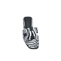 Hermes Oran Flat Slide leather sandals with snake animal print Woman H38-17 Black&White
