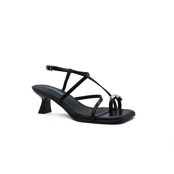 The Row Constance Leather Thong Sandals Woman 131-2 Black
