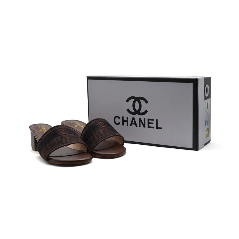 Chanel SS 2001 Embroidered Logo Mule VSP Woman 2127-1 Brown