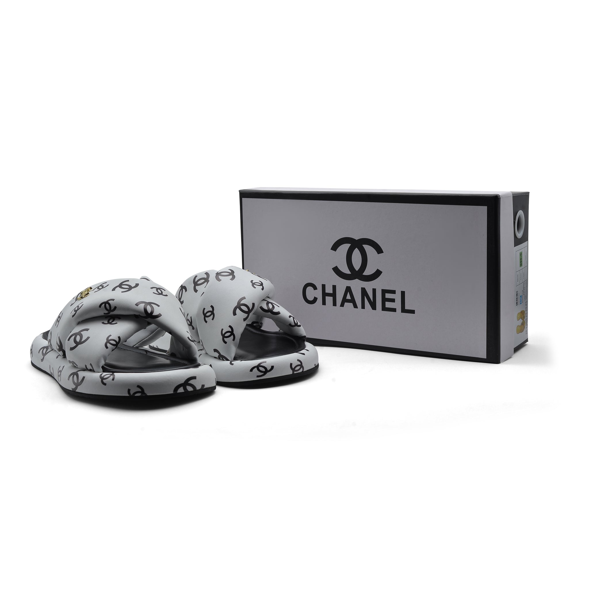 Chanel Puffy Flip Flops Puffy Leather Cross Slipper Woman 9803 White