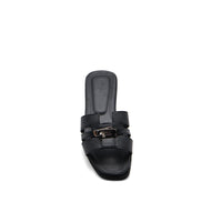 Hermes Calfskin Matte Alligator Giulia Sandals Woman H906 Black