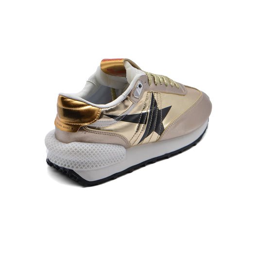 Golden Goose X Sunmi Marathon Panelled Sneakers Woman G6462 Gold