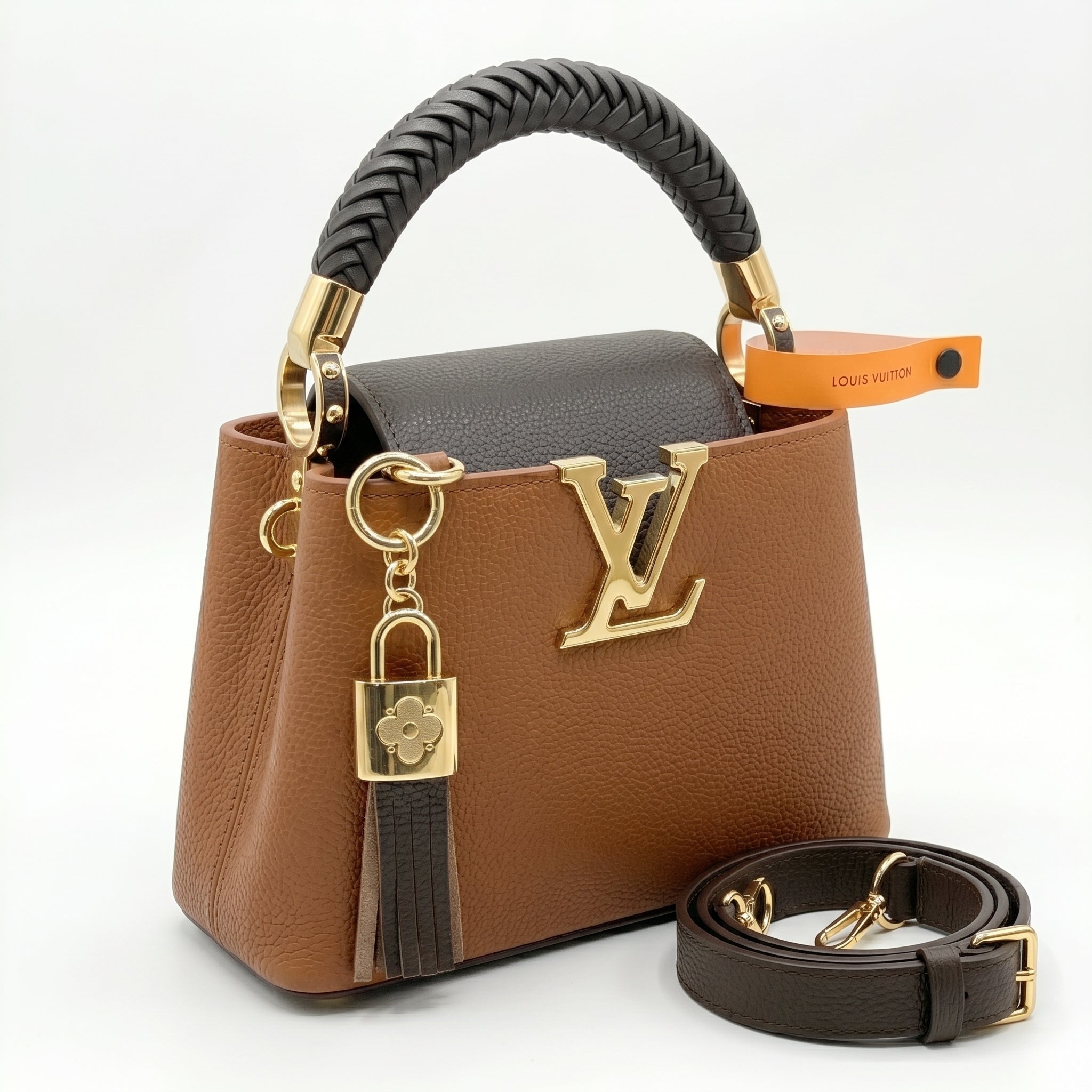 Louis Vuitton "Capucines Mini" Bag: 18 cm (Length) x 27 cm (Width) Women's Model M20846 Brown