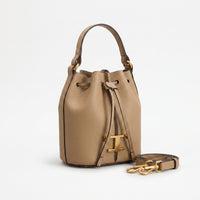Tod's Bucket Bag with Charm – Dimensions: 20 cm (length) x 20 cm (width) Woman 8817 Beige