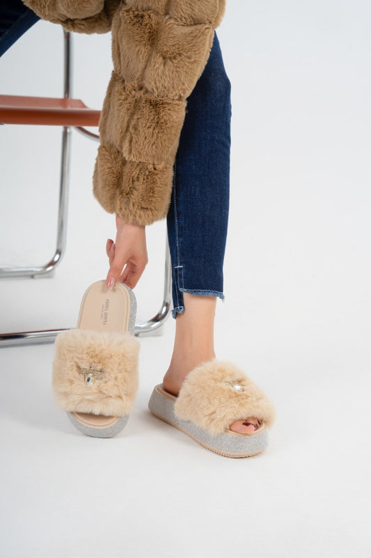 Fur slide slipper Woman FUR7 Beige